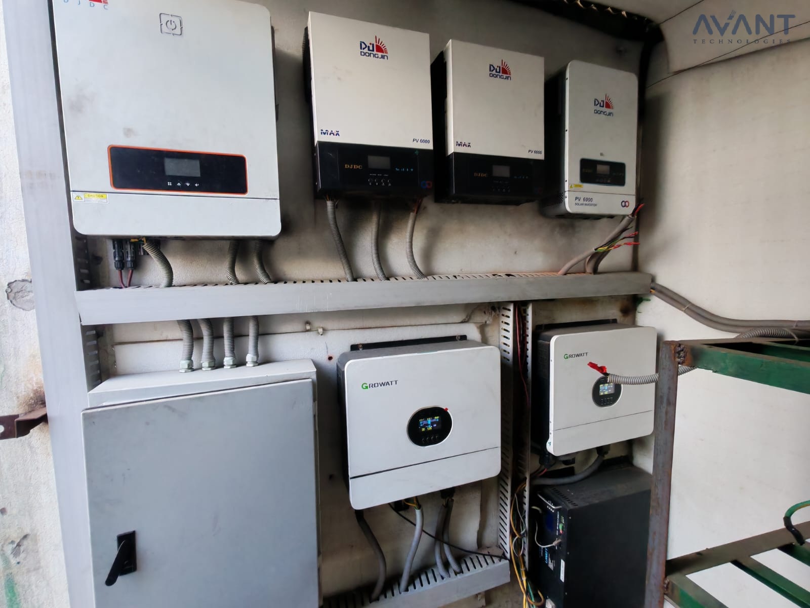 Hybrid Solar Commercial Office